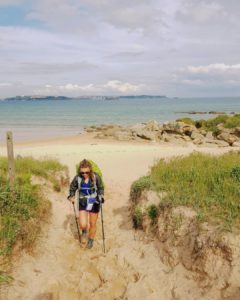 pourquoi utiliser des bâtons de randonnée sur le sable - blog randonnée