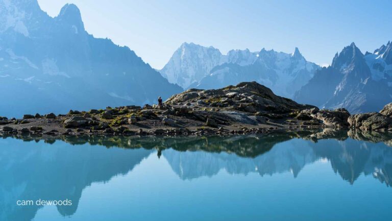 pourquoi ne pas se baigner dans les lacs de montagne