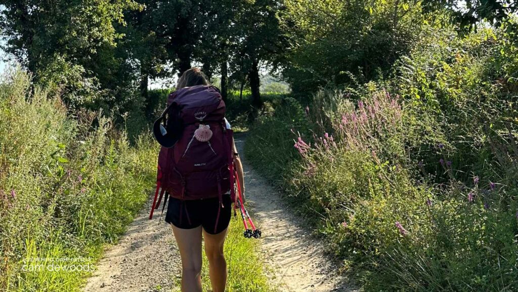 camino de santiago equipment (1)