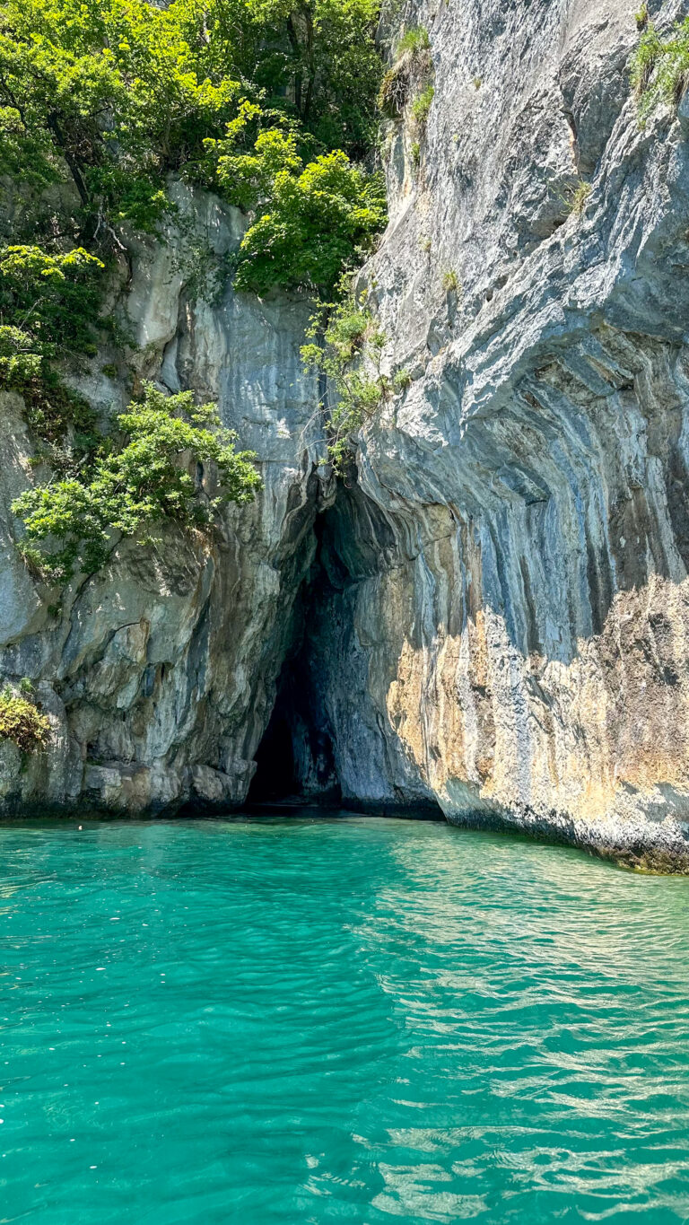 grotte lac Annecy