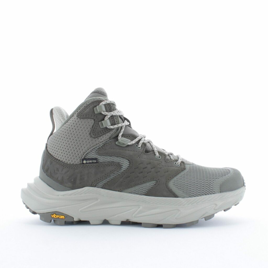 Hoka Anacapa Mid GTX, best shoes for camino de santiago